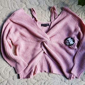 Almost Famous Cold Shoulder Sweater | Women Sz Large
